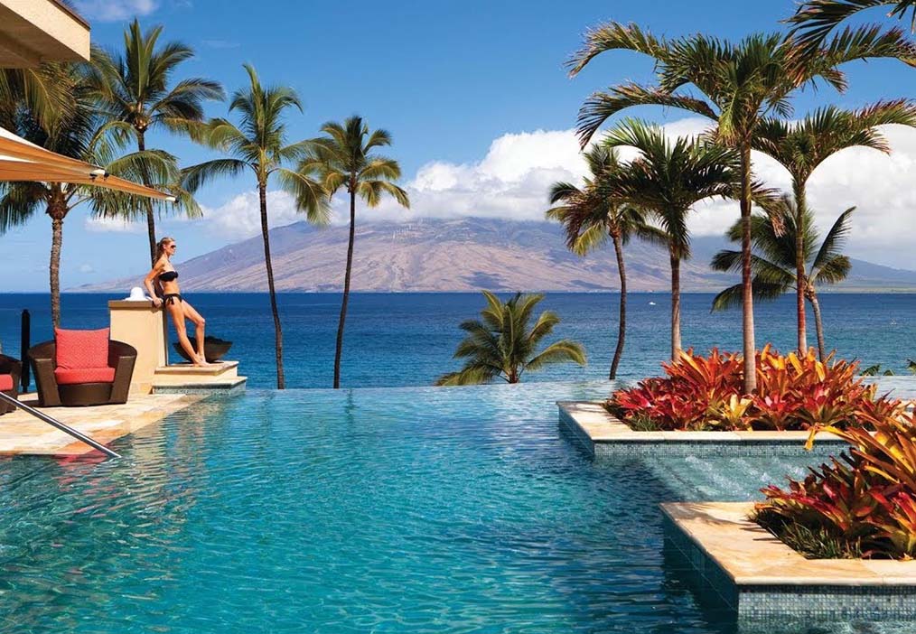 Tropical Escapes: 8 Exquisite Luxury Resorts in Hawaii